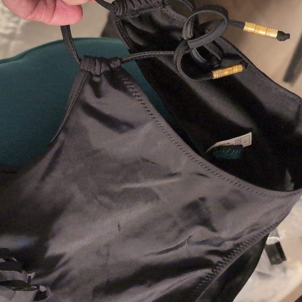 Bathing suit - Picture 3 of 11